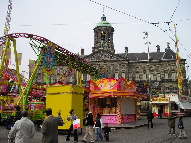 Carnival in Dam Square (large)