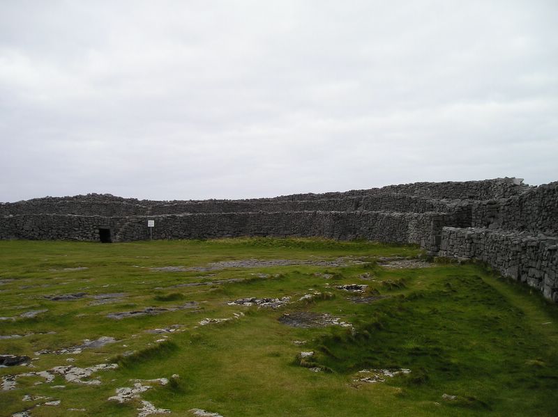 Inside Dún Aonghasa (large)