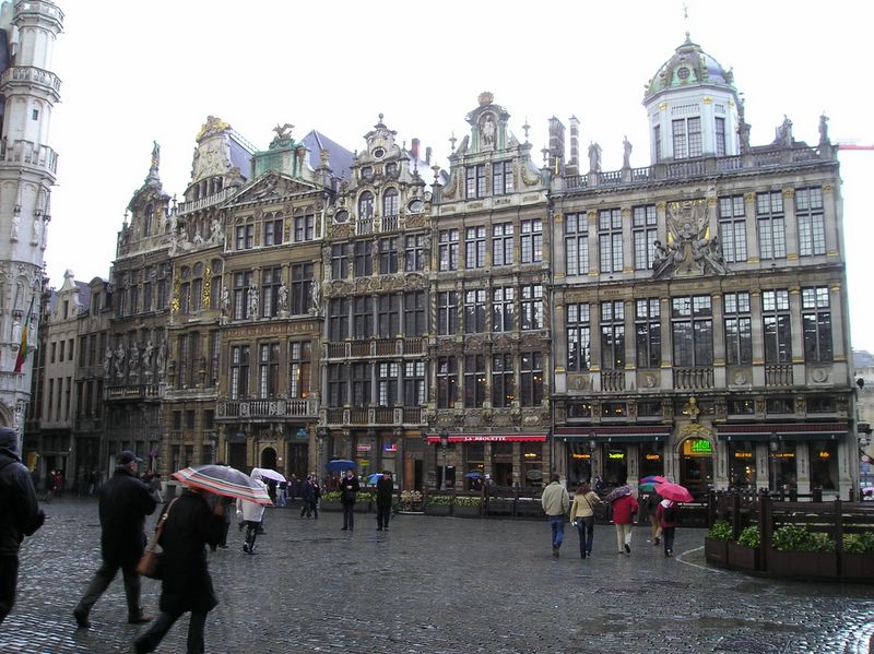 Buildings on Grand-Place (large)