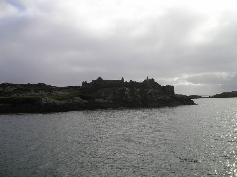 Old castle on the Island (large)