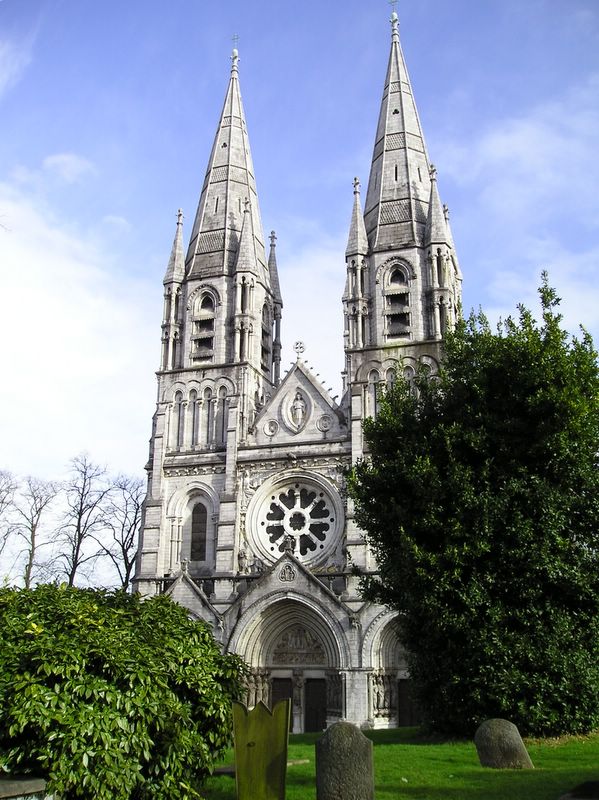 St Finbarr's Cathedral (large)