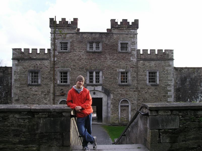 Me by the gaol gatehouse (large)