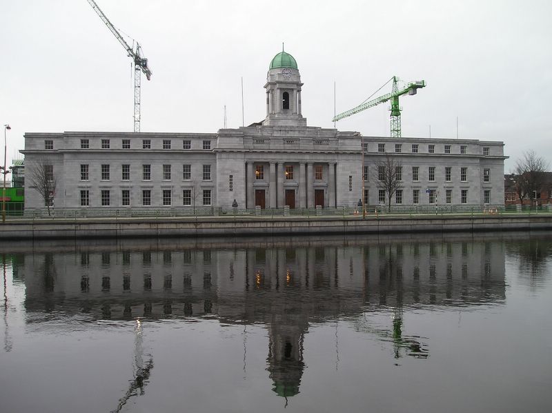 Cork city hall (large)