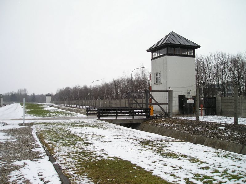 Guard tower, trench, and fence (large)