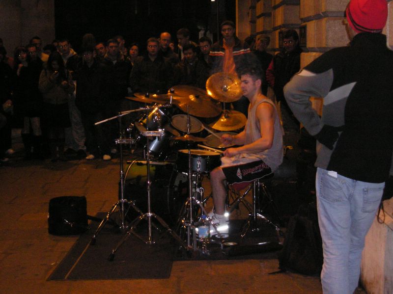 Drummer in Dublin streets (large)