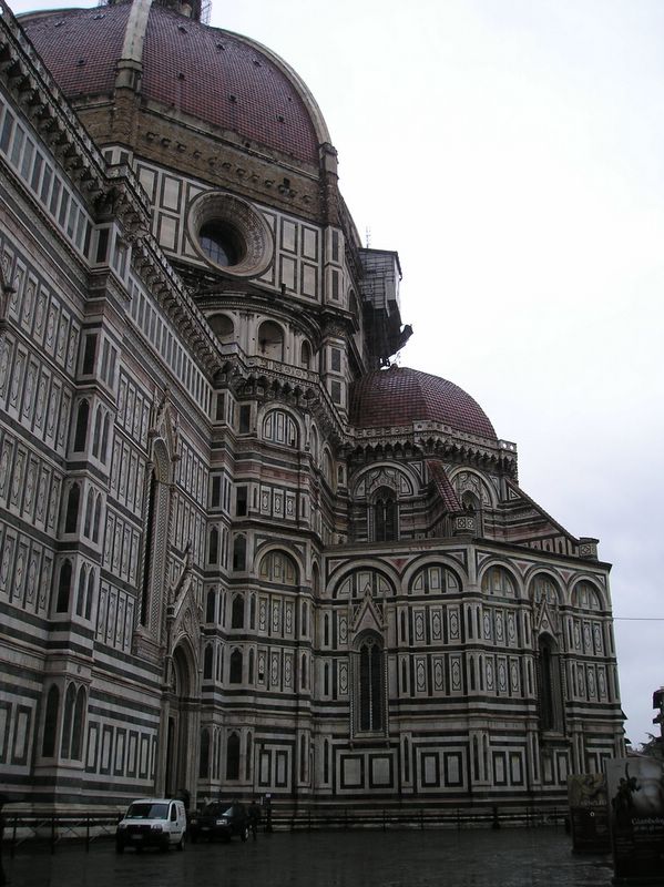 Side of Duomo (large)