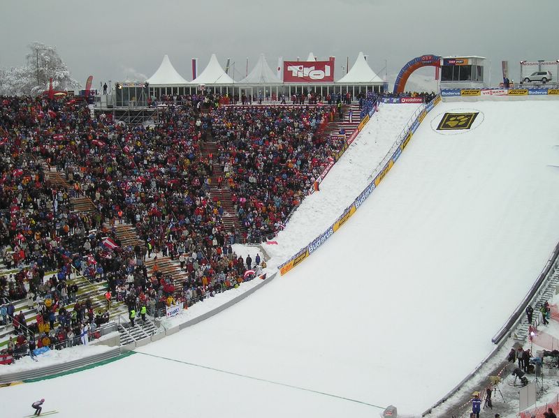The ski-jumping 'stadium' (large)
