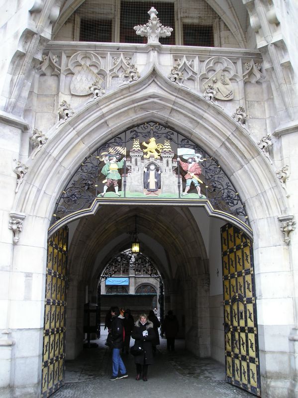 City hall gate (large)