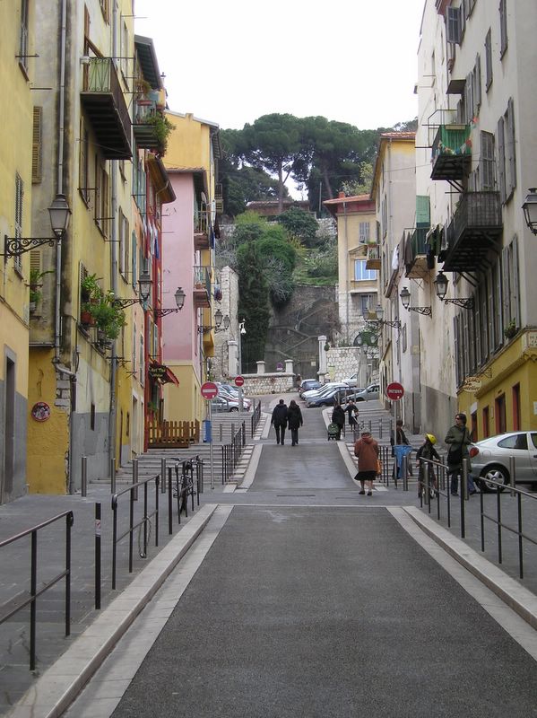 Uphill street leading to cimetière (large)