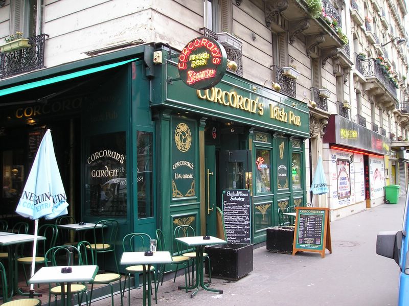 Irish Pub in France (large)