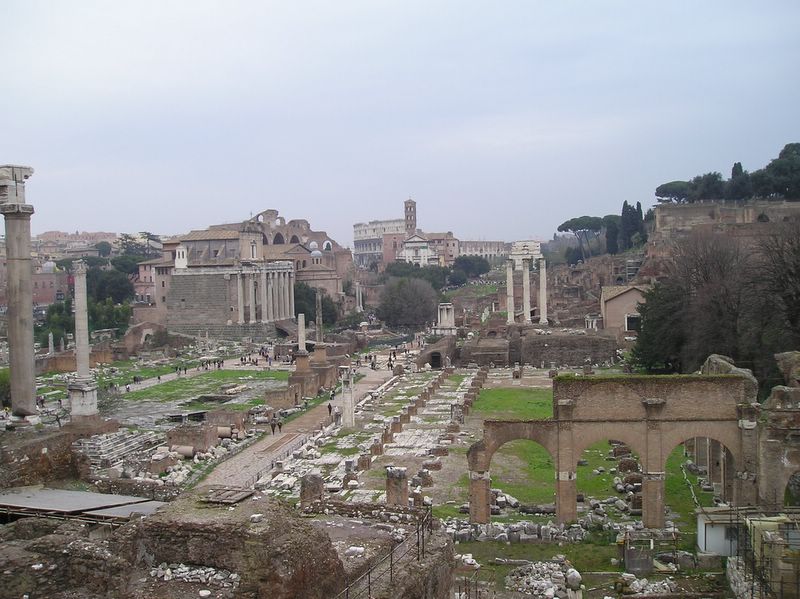 Looking back on the Roman Forum (large)