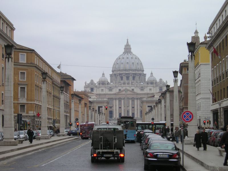 View towards St. Peter's Basilica (large)