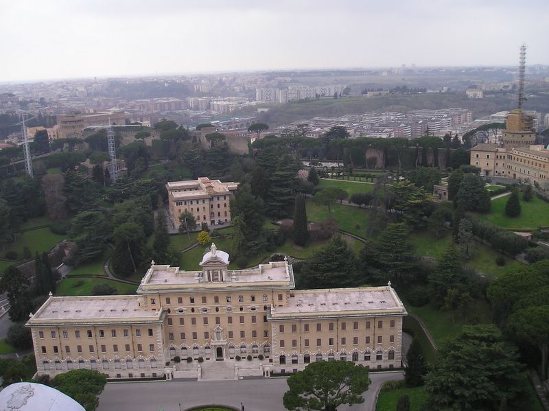The Vatican estate (large)
