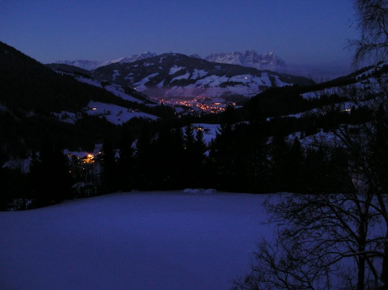 Night view of Kirchberg (large)