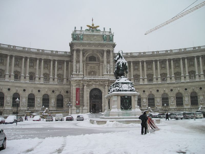 Front of palace (large)