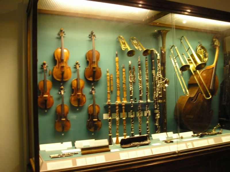 Various instruments (large)